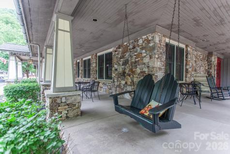 307 Blue Ridge Parkway Bryson City NC 28713