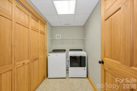 318 Heron Point Drive Wilkesboro NC 28697