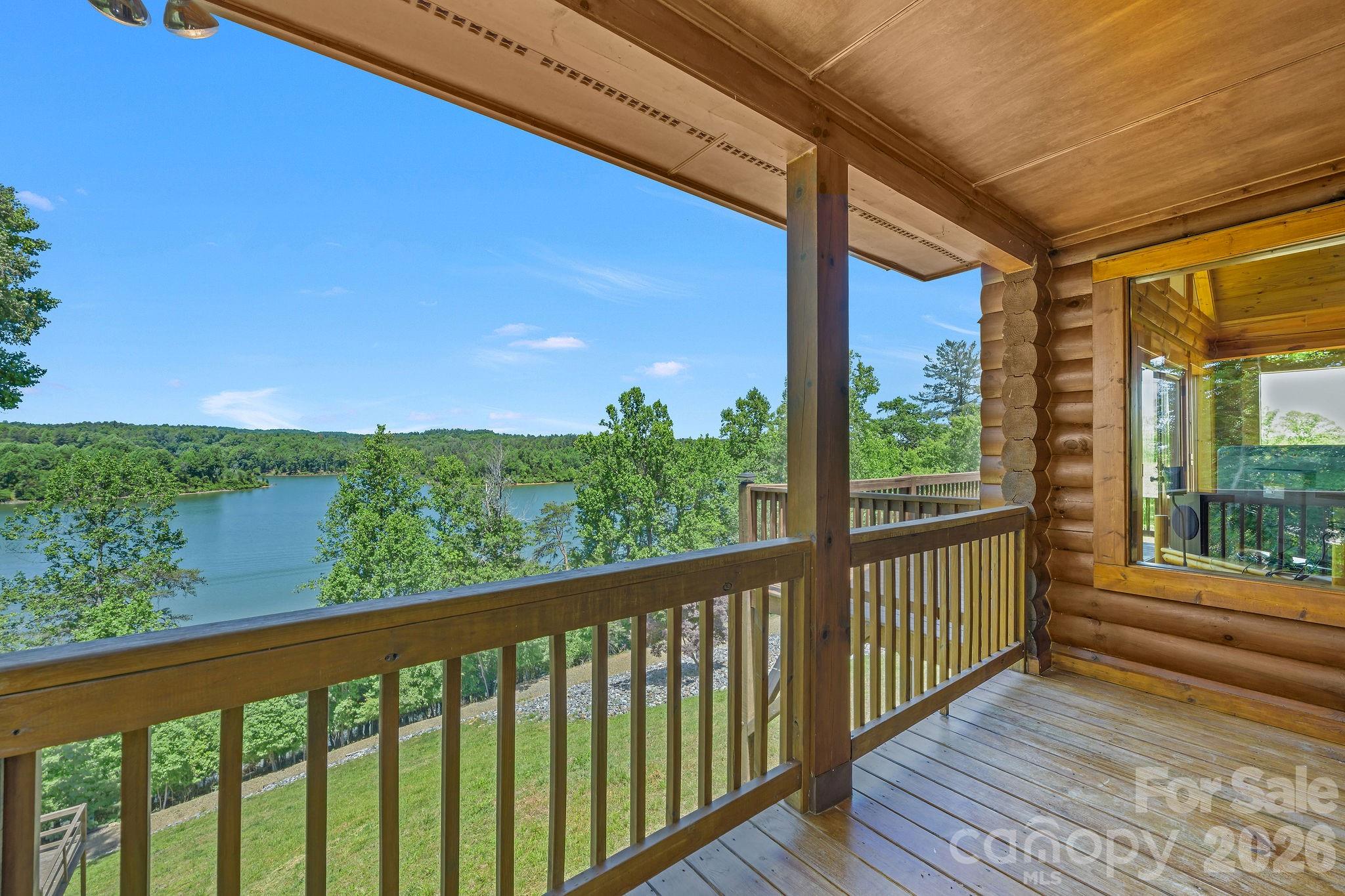 318 Heron Point Drive Wilkesboro NC 28697