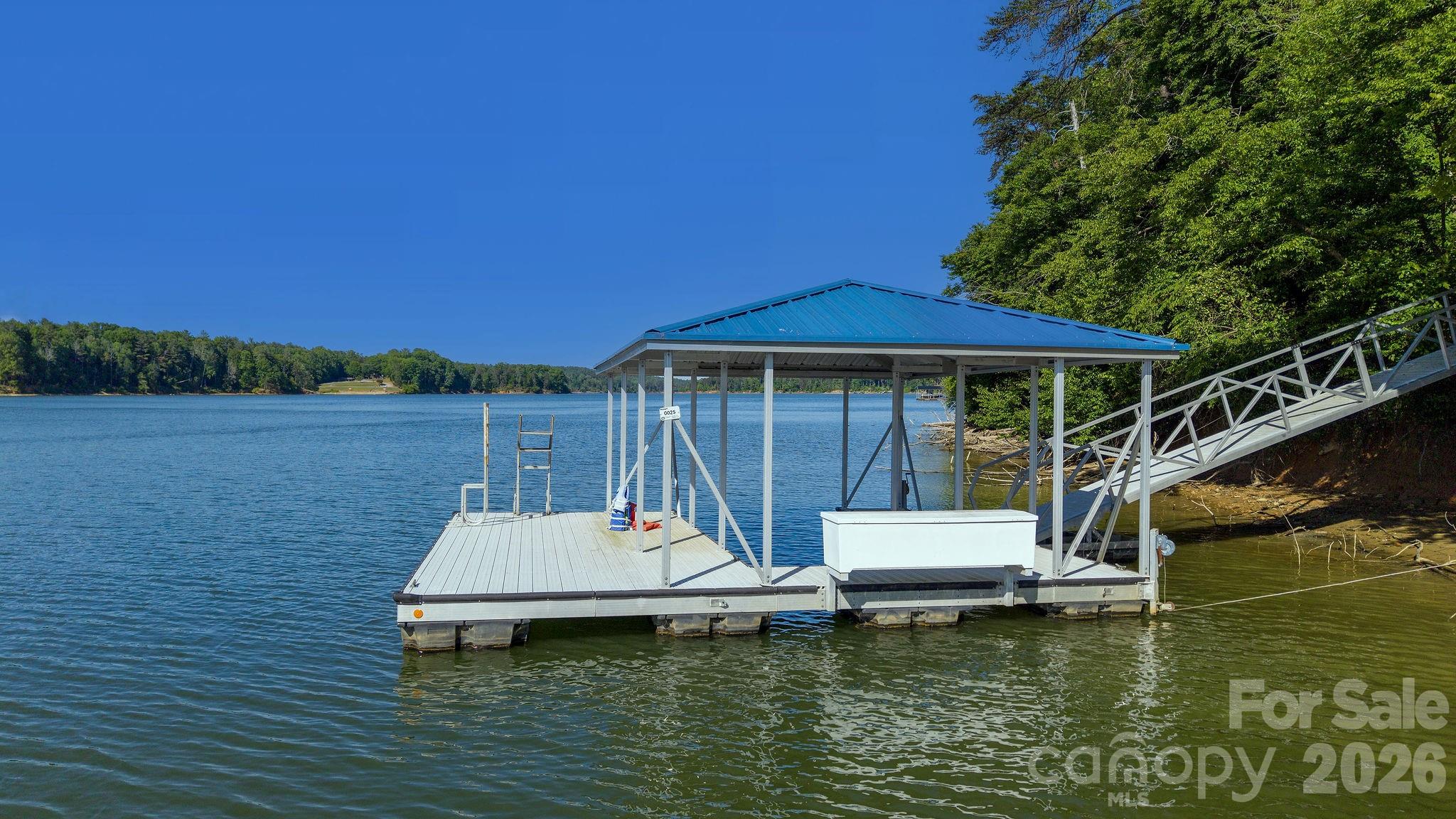 318 Heron Point Drive Wilkesboro NC 28697