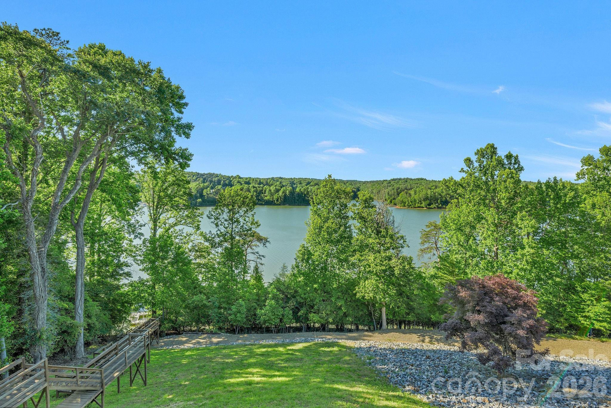 318 Heron Point Drive Wilkesboro NC 28697