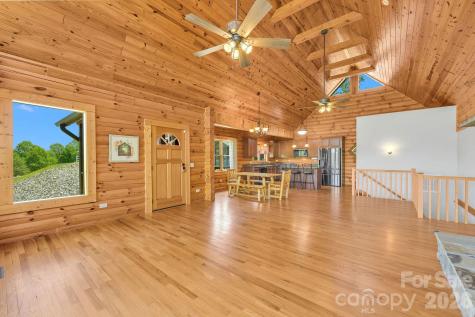 318 Heron Point Drive Wilkesboro NC 28697