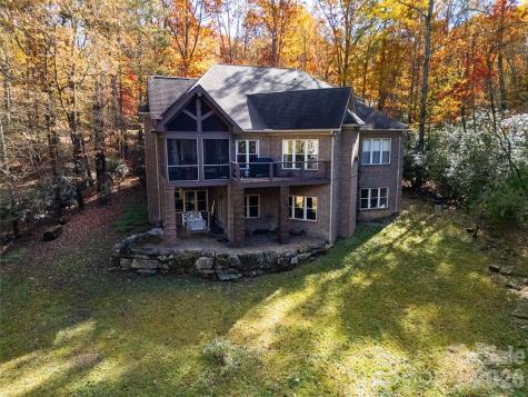 886 Soquili Drive Brevard NC 28712