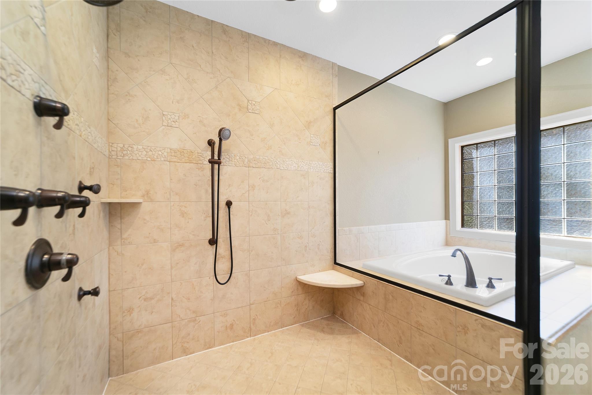 886 Soquili Drive Brevard NC 28712