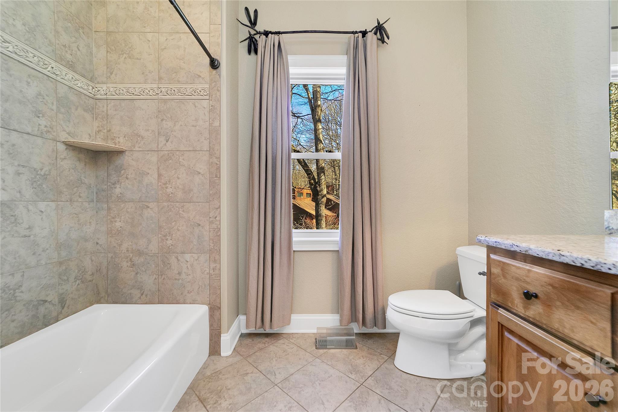 886 Soquili Drive Brevard NC 28712