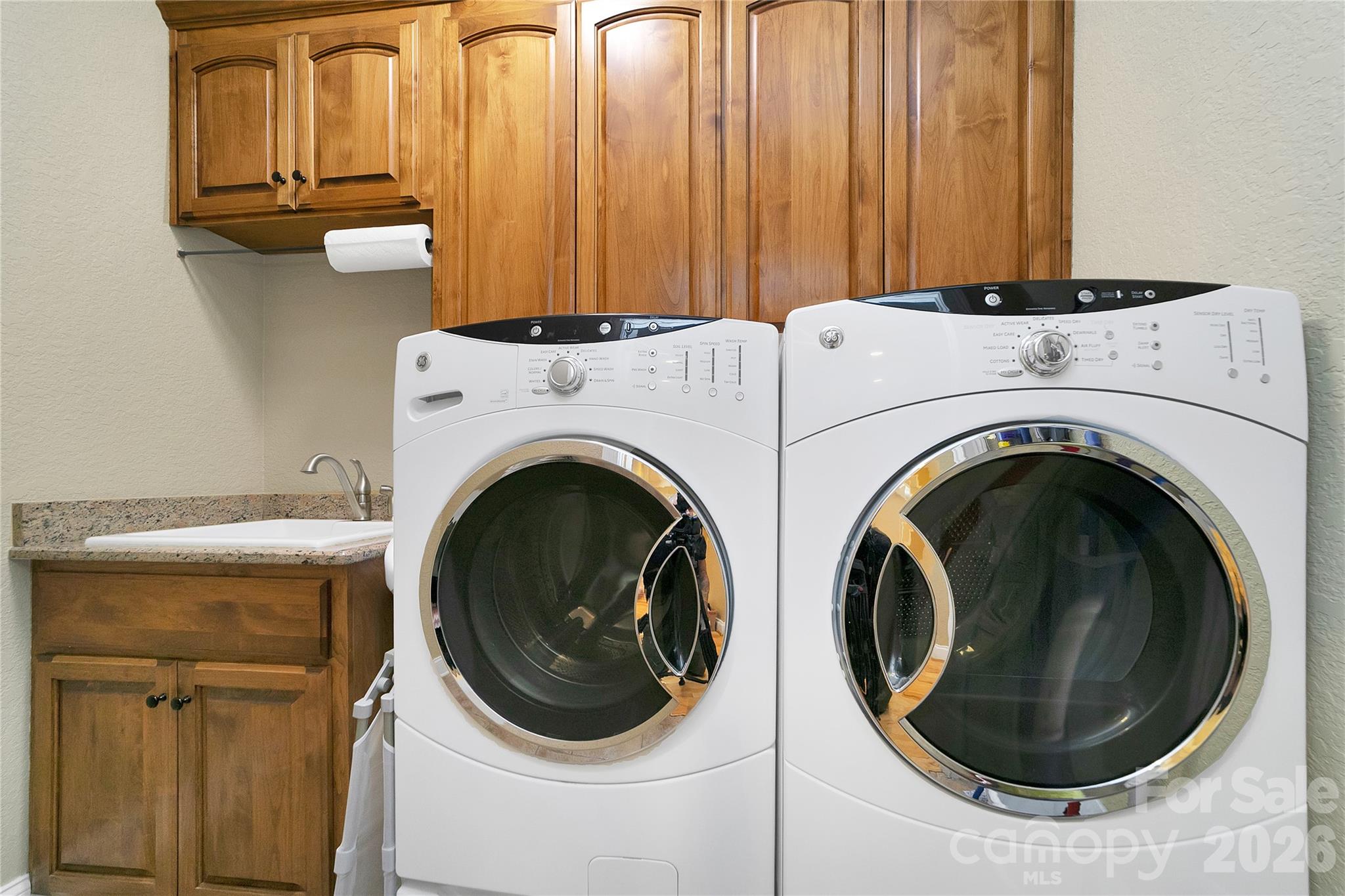 886 Soquili Drive Brevard NC 28712