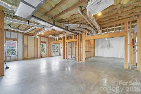 886 Soquili Drive Brevard NC 28712