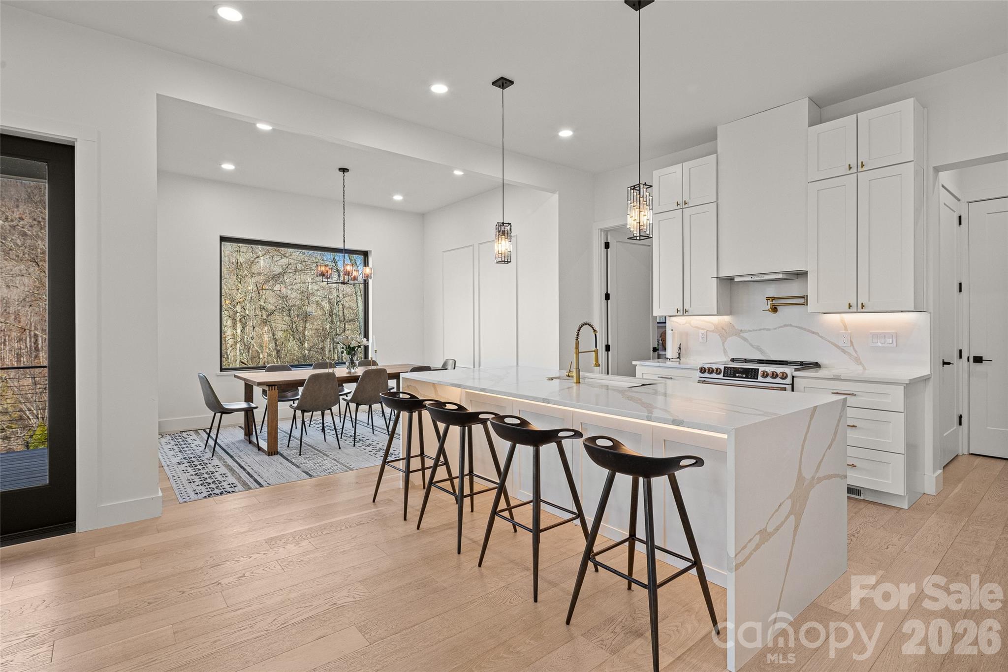 22 Chesten Mountain Drive Asheville NC 28803