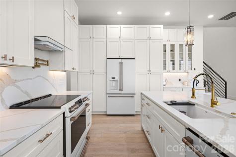 22 Chesten Mountain Drive Asheville NC 28803