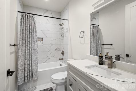 22 Chesten Mountain Drive Asheville NC 28803
