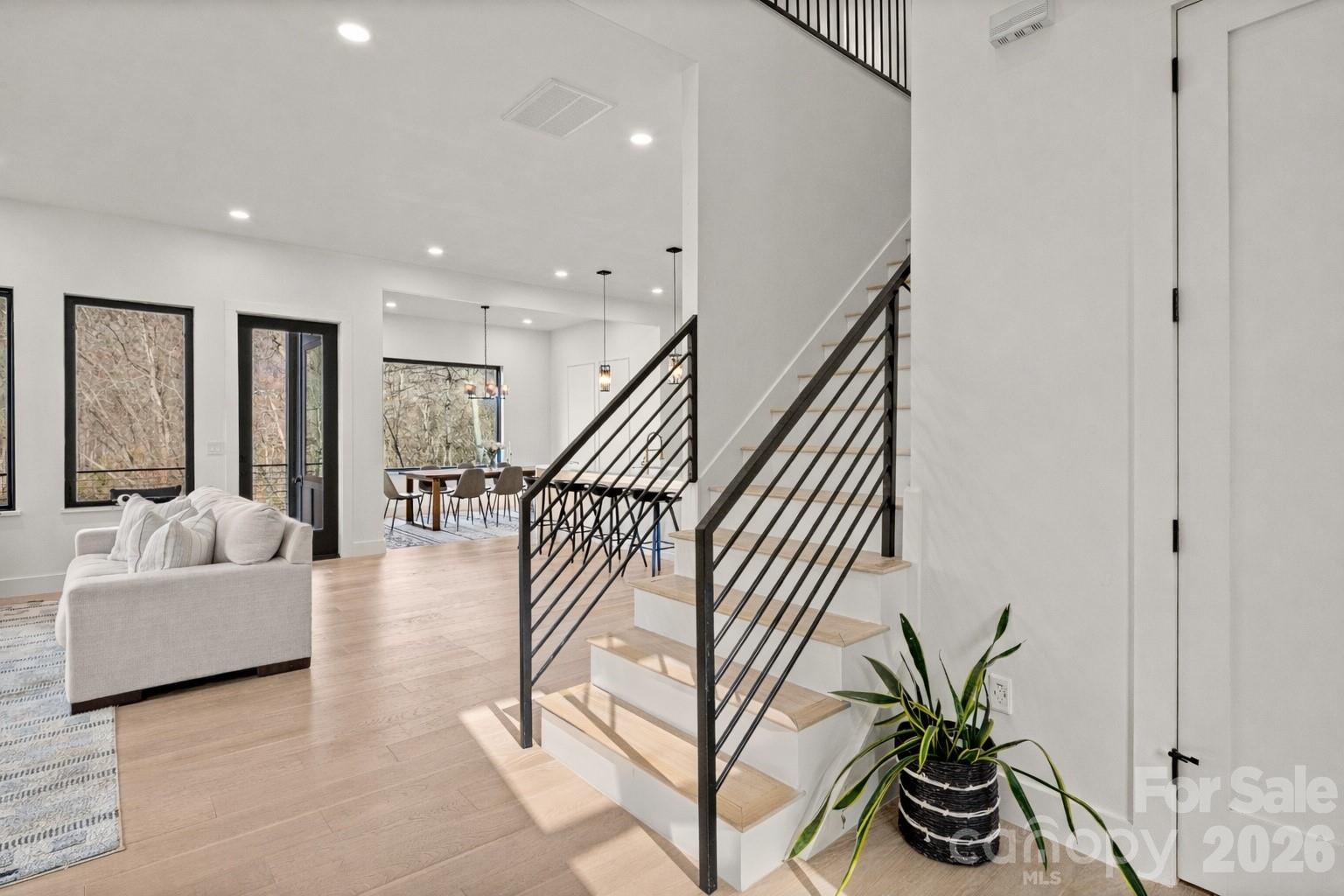 22 Chesten Mountain Drive Asheville NC 28803