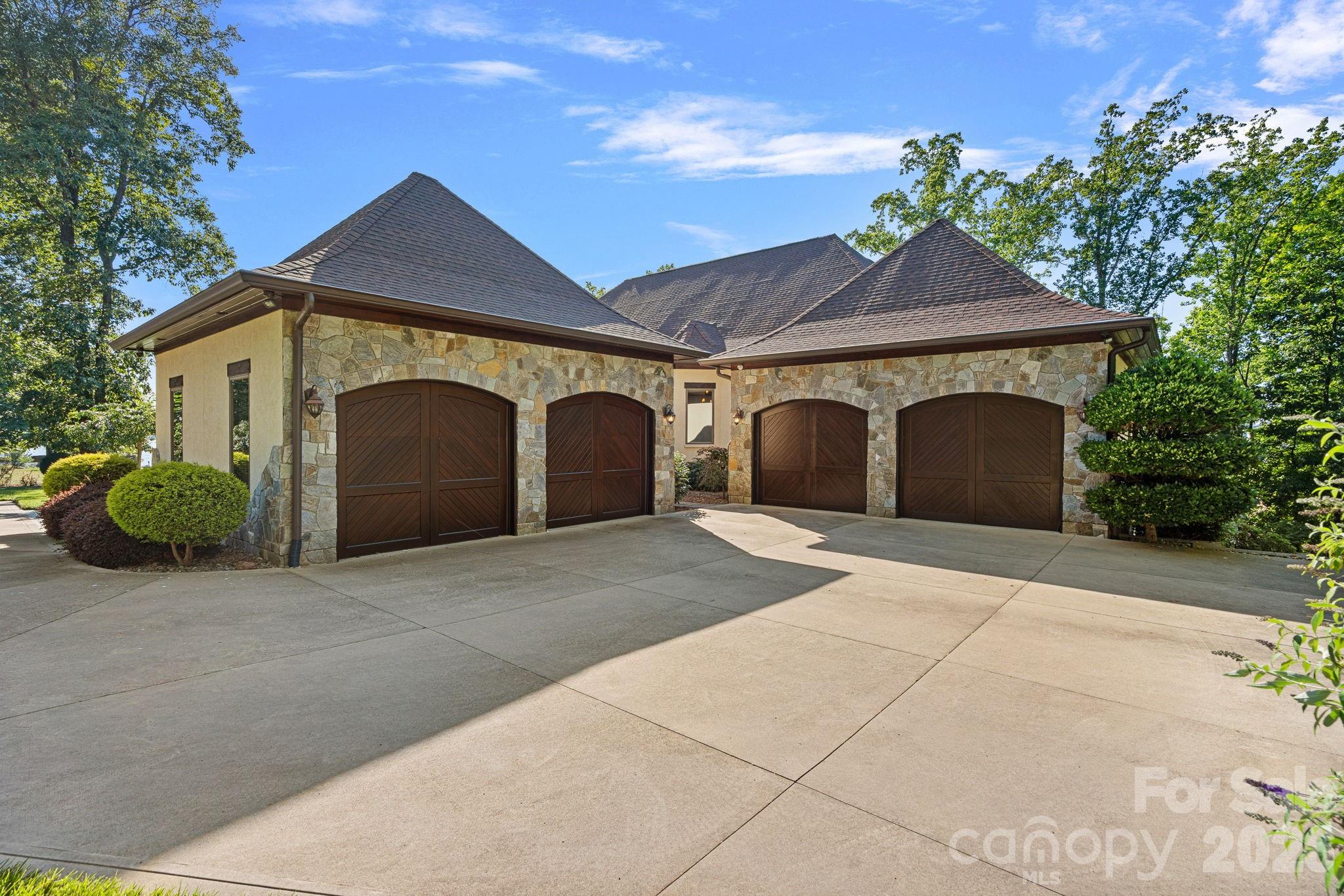 170 Fawn Lane Mooresville NC 28117
