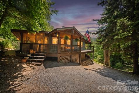 4606 Hemphill Road Waynesville NC 28785