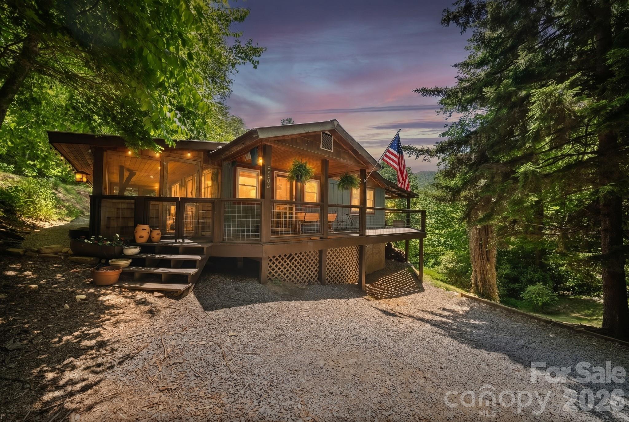 4606 Hemphill Road Waynesville NC 28785