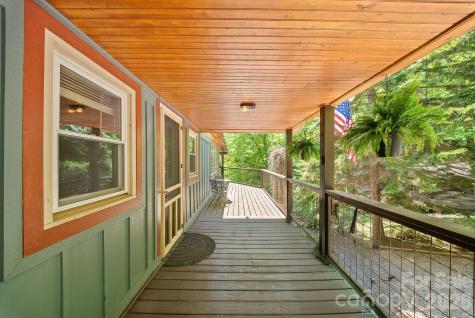 4606 Hemphill Road Waynesville NC 28785