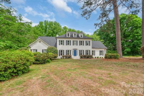 2008 Greenbrook Parkway Weddington NC 28104