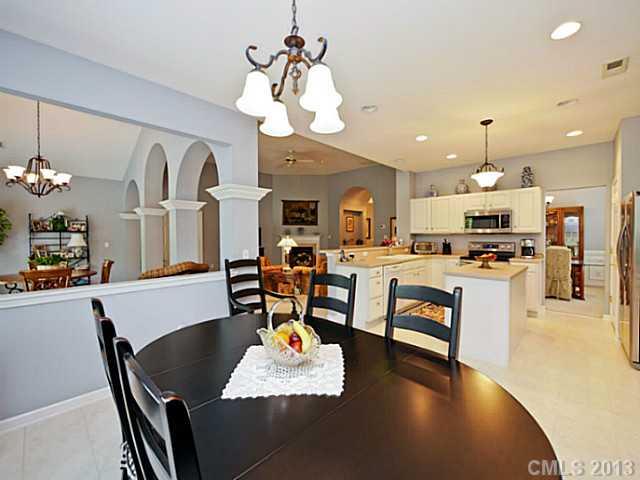 9421 Autumn Applause Drive Charlotte NC 28277