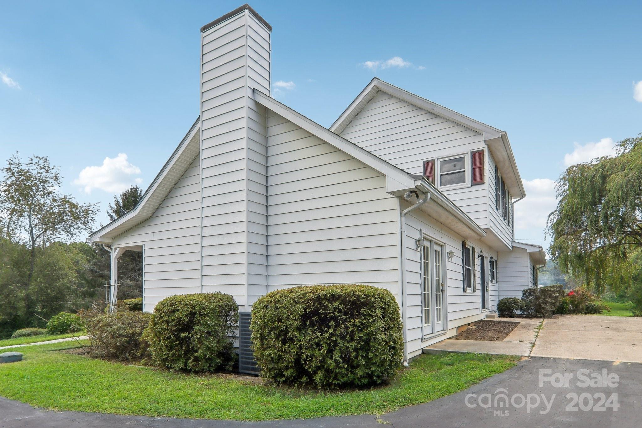 434 Case Cove Road Candler NC 28715