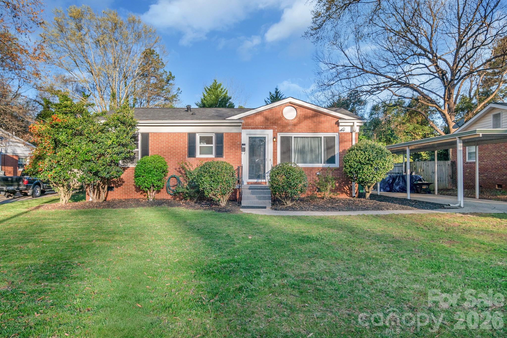 2400 Markham Court Charlotte NC 28205