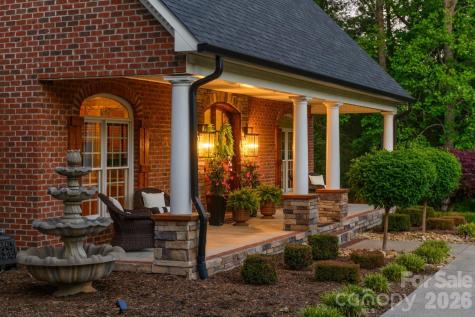 2447 Thornfield Drive Lenoir NC 28645