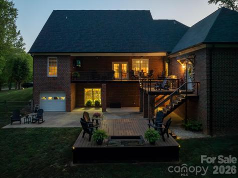2447 Thornfield Drive Lenoir NC 28645