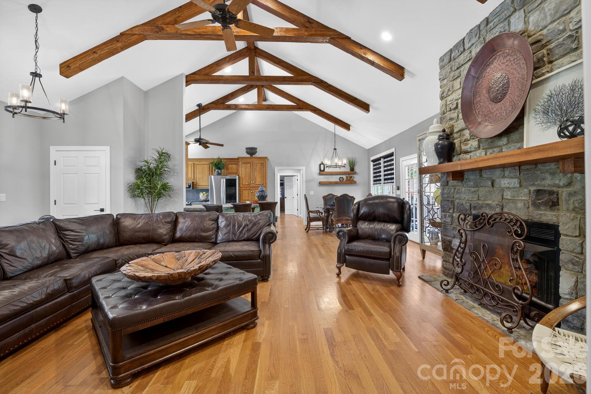 2447 Thornfield Drive Lenoir NC 28645