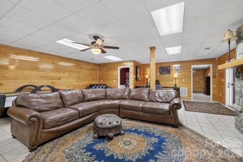 2447 Thornfield Drive Lenoir NC 28645