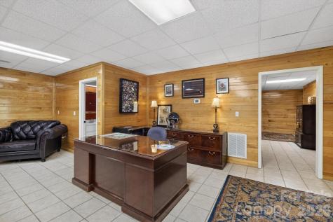 2447 Thornfield Drive Lenoir NC 28645