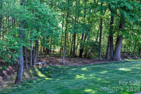 2447 Thornfield Drive Lenoir NC 28645