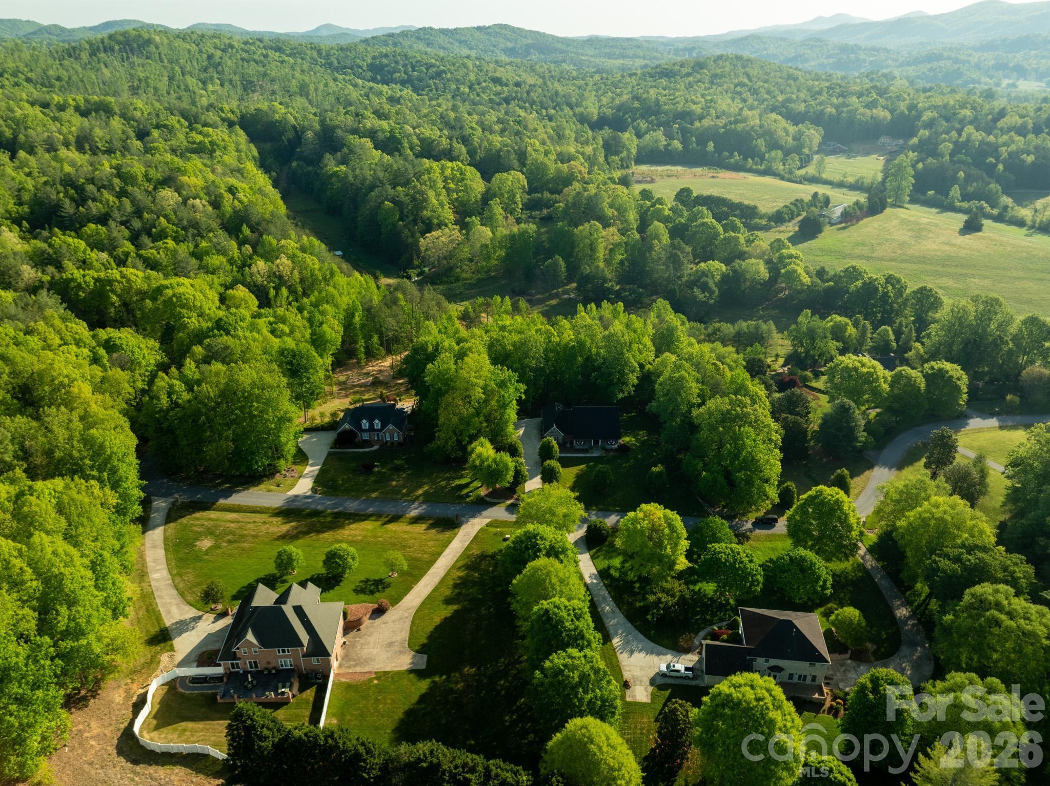 2447 Thornfield Drive Lenoir NC 28645