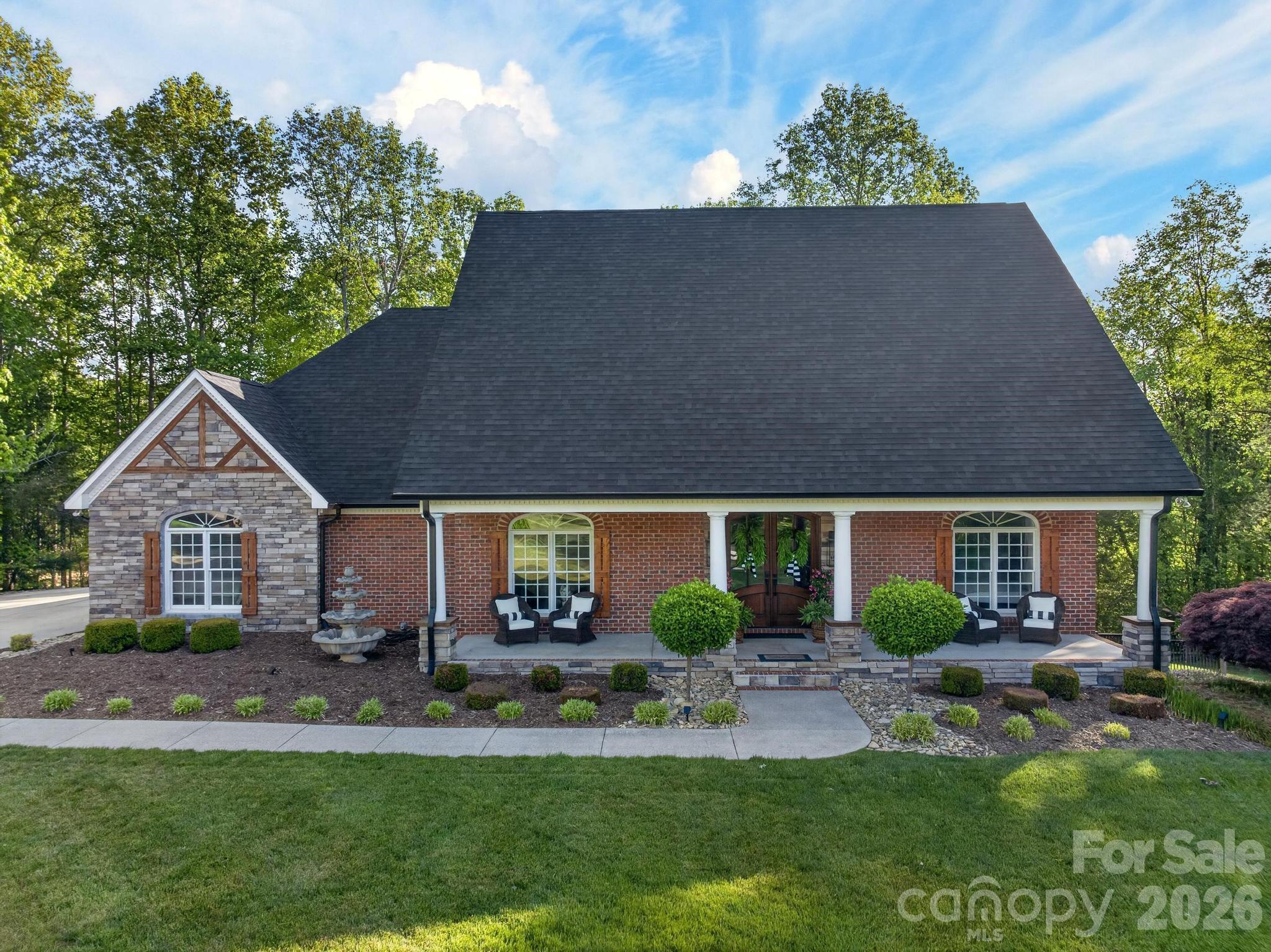 2447 Thornfield Drive Lenoir NC 28645