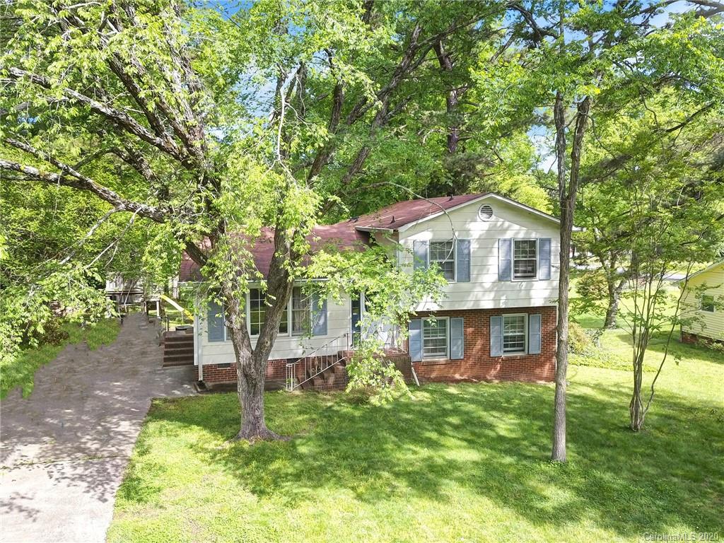 208 Newburg Lane Matthews NC 28105