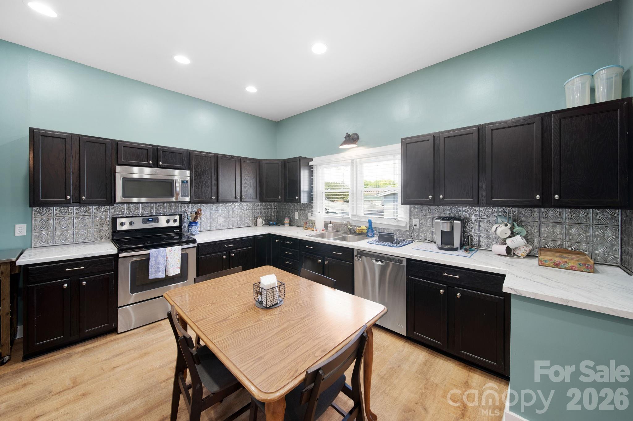 67 4th Street Cramerton NC 28032