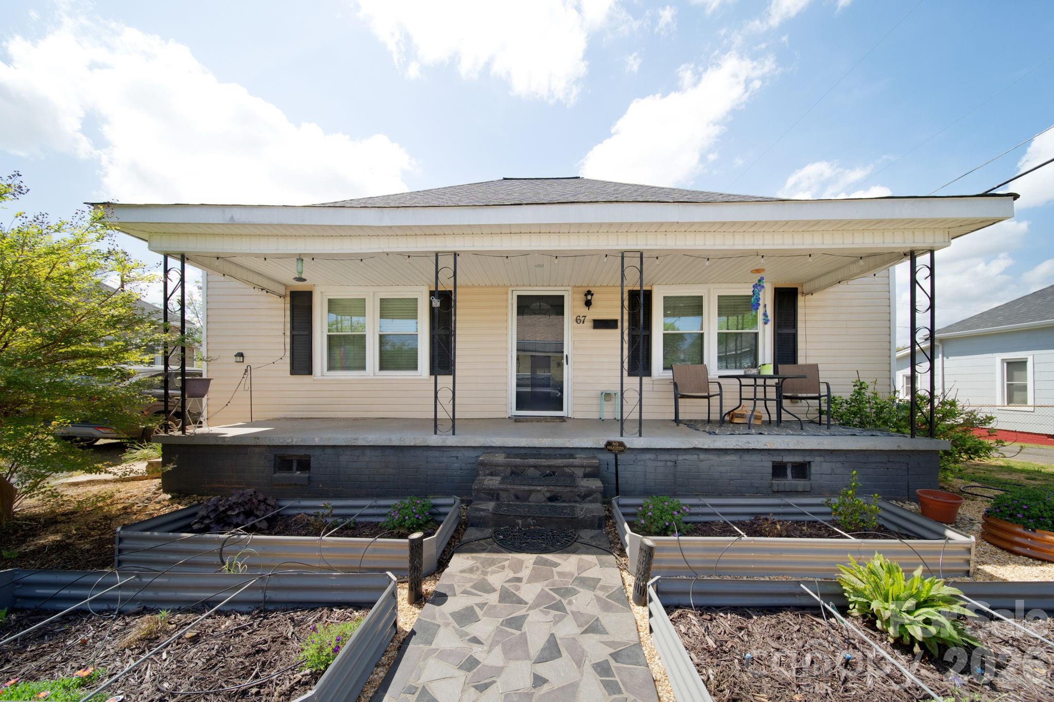 67 4th Street Cramerton NC 28032