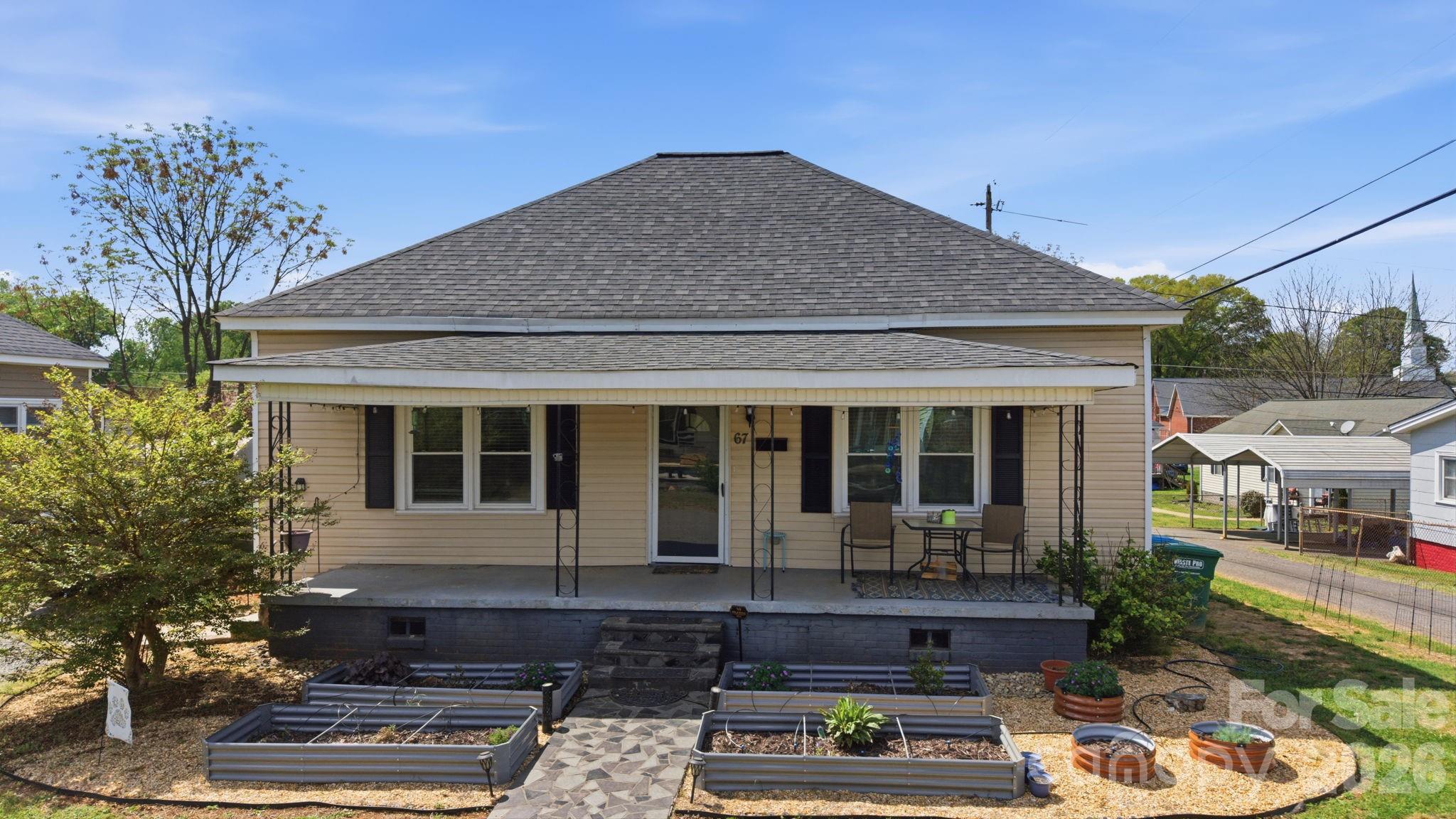 67 4th Street Cramerton NC 28032