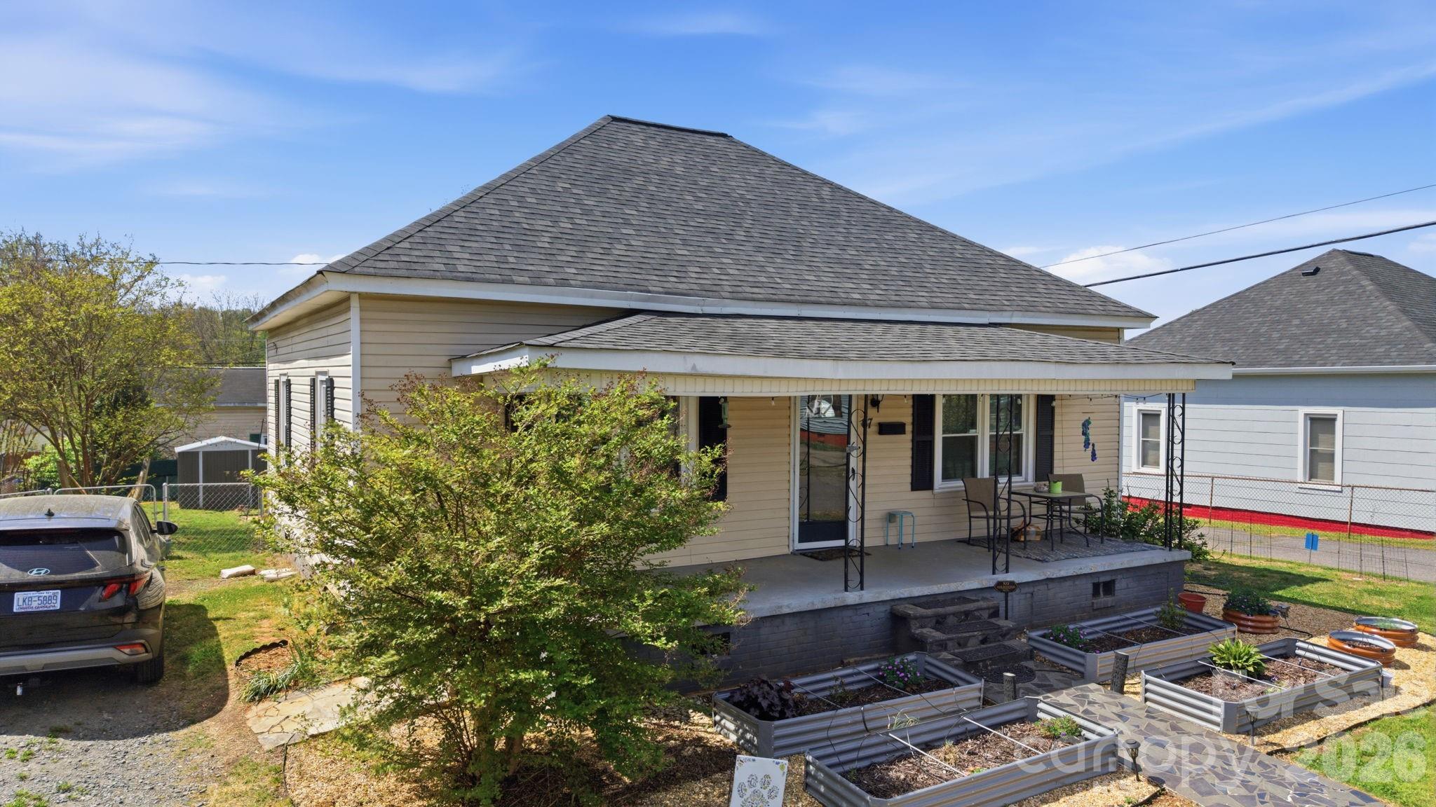 67 4th Street Cramerton NC 28032