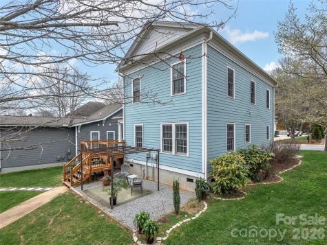 131 White Ash Drive E Asheville NC 28803