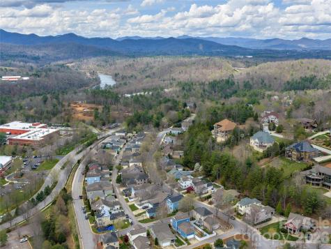 131 White Ash Drive E Asheville NC 28803