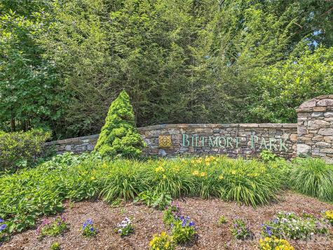131 White Ash Drive E Asheville NC 28803
