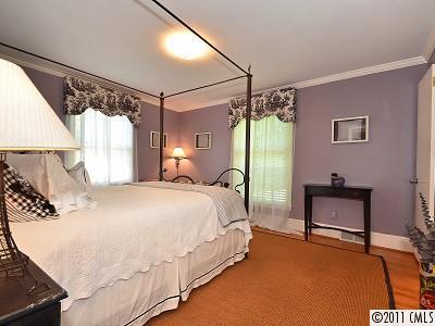 3332 Eastburn Road Charlotte NC 28210
