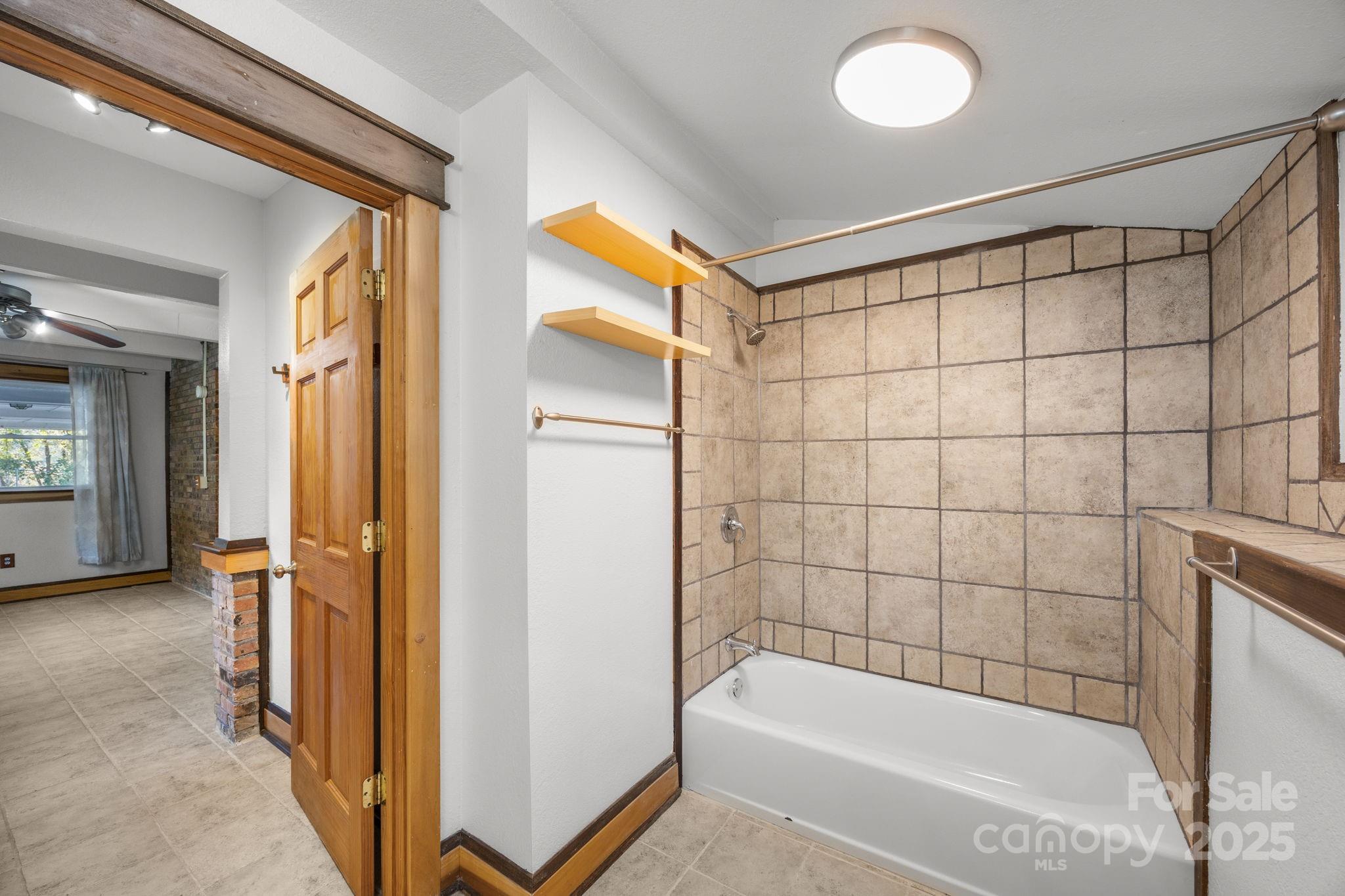 186 Joyner Avenue Asheville NC 28806