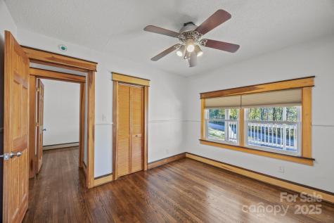 186 Joyner Avenue Asheville NC 28806