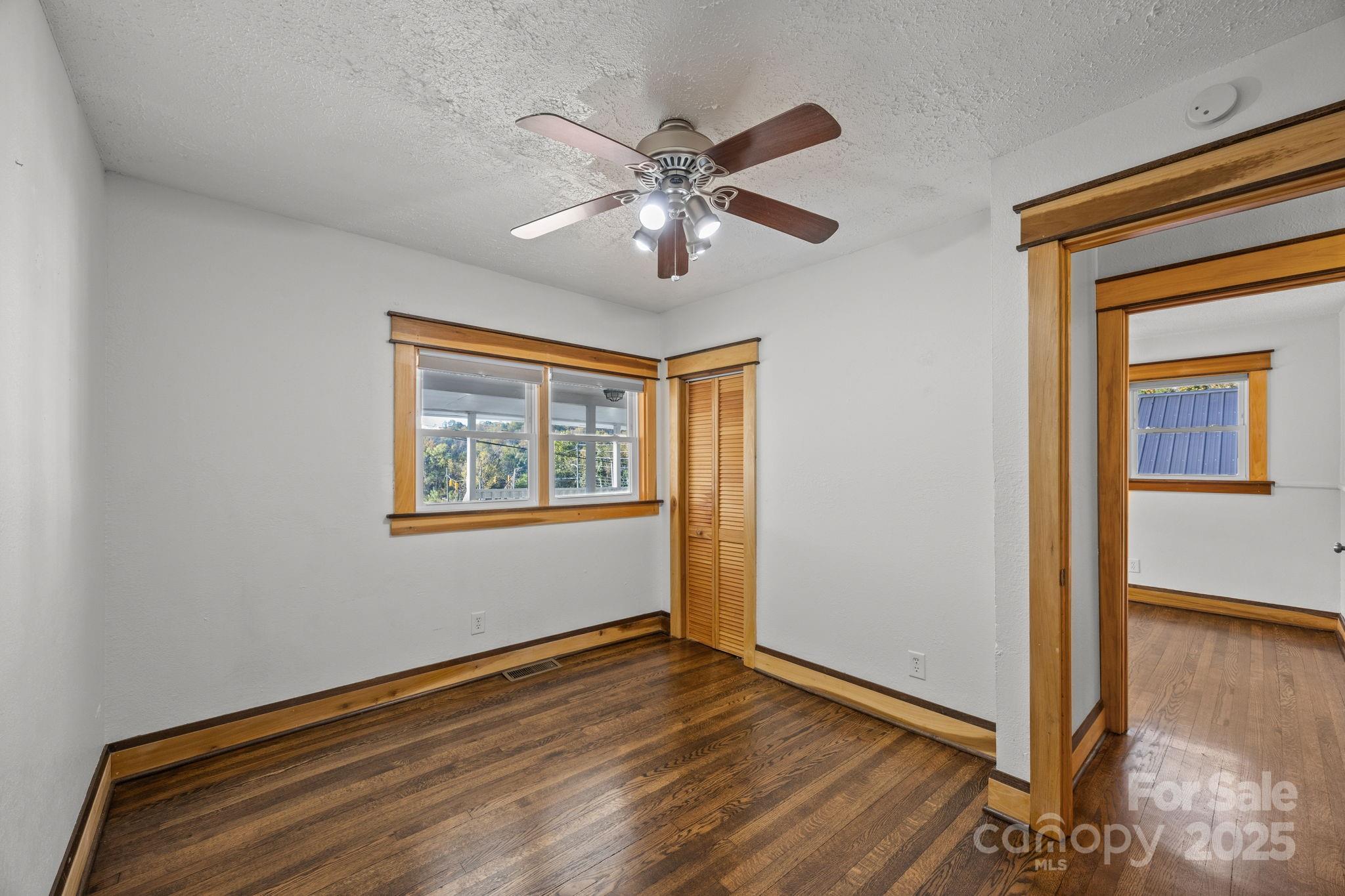 186 Joyner Avenue Asheville NC 28806