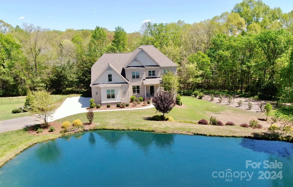 1305 Cuthbertson Road Waxhaw NC 28173