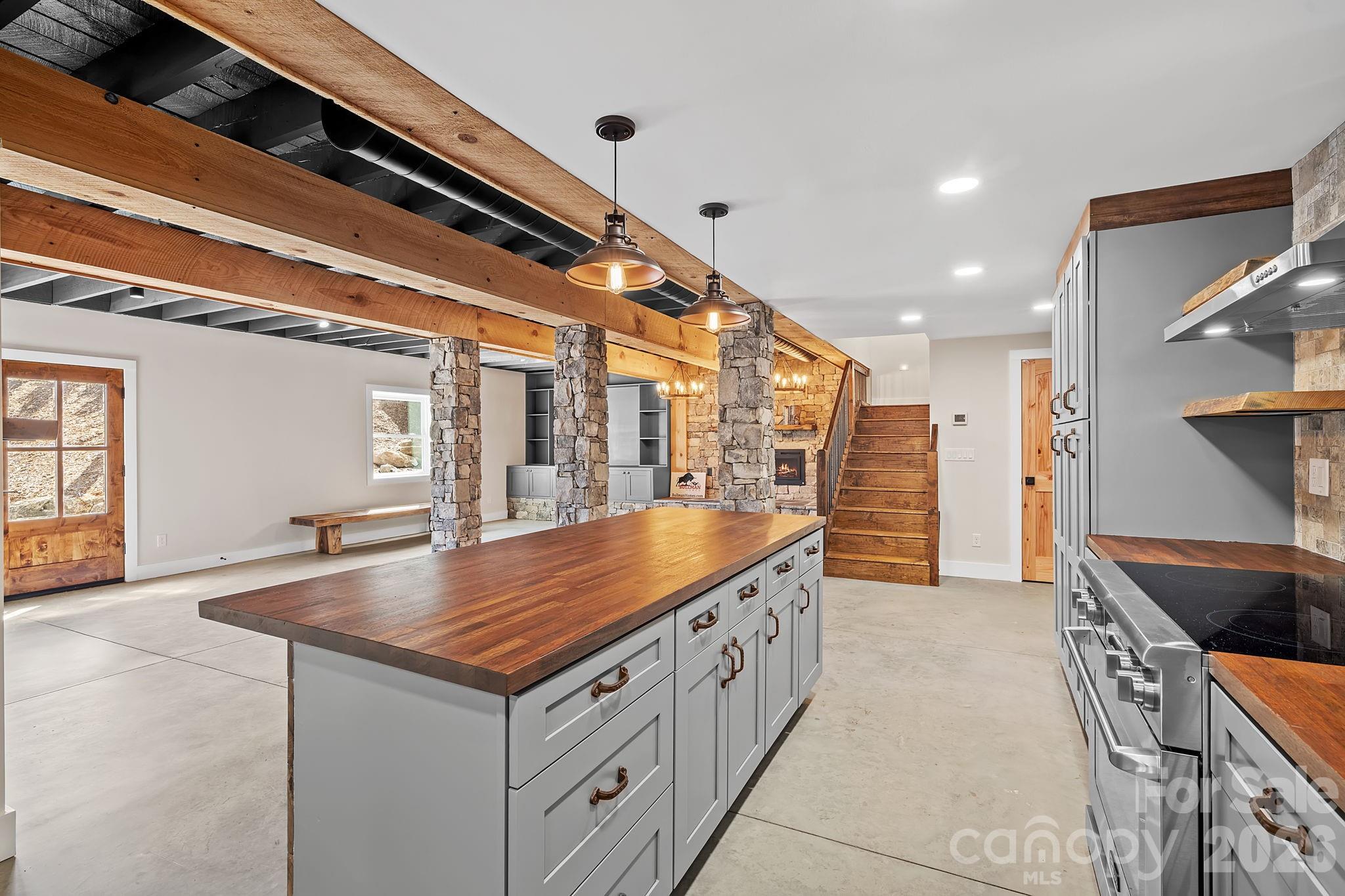 234 Erwin Hills Road Asheville NC 28806