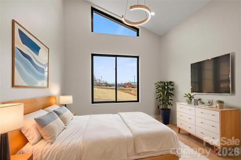 5 Scott Meadows Drive Asheville NC 28806