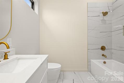 5 Scott Meadows Drive Asheville NC 28806