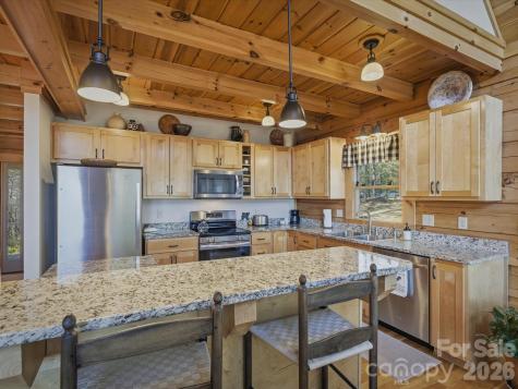 1016 Horizon Trail Nebo NC 28761