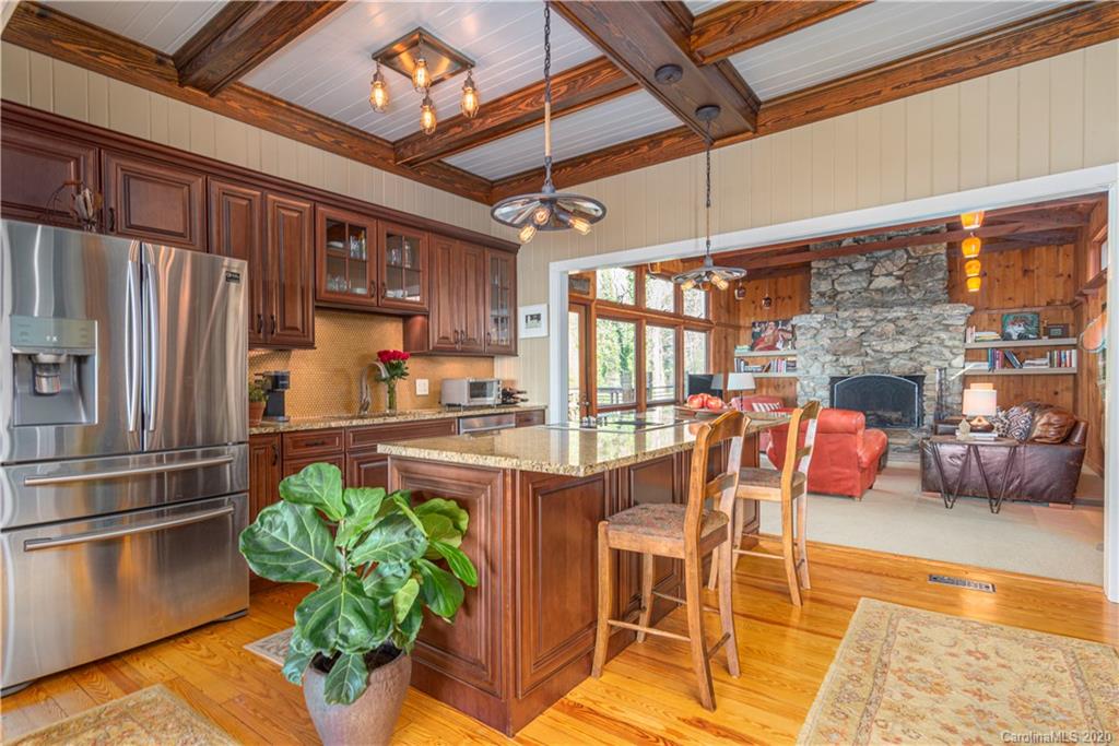 466 Elk Mountain Scenic Highway Asheville NC 28804