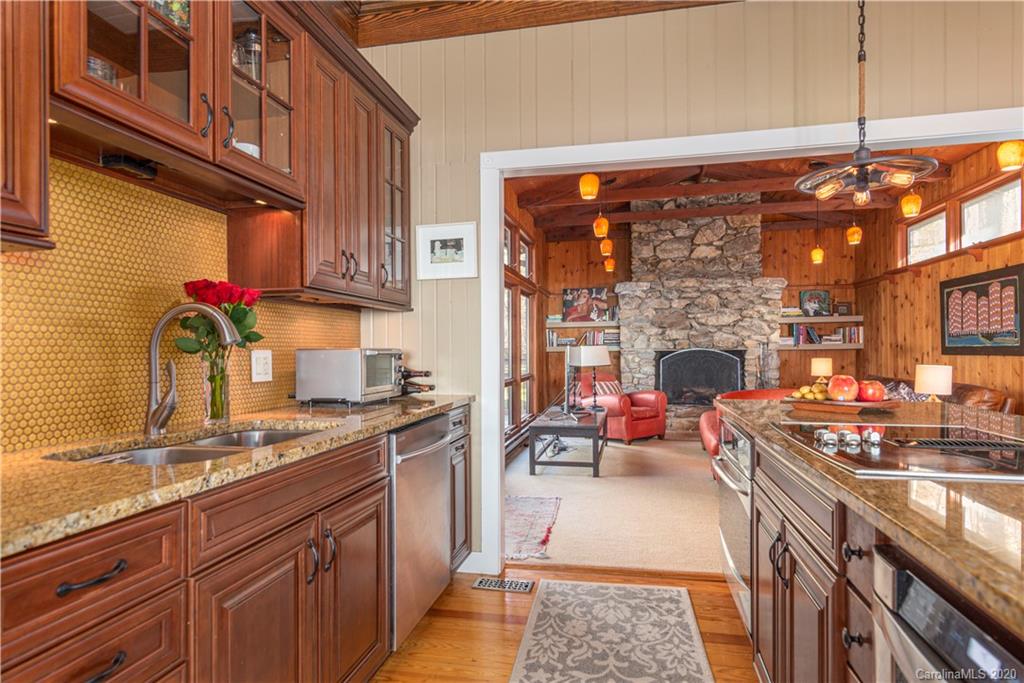 466 Elk Mountain Scenic Highway Asheville NC 28804
